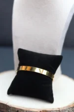 DOS DU BRACELET