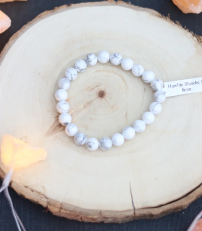 HOWLITE BLANCHE VUE DU HAUT