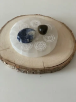 plaque 7 chakras et pierres