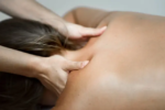 massage épaules corps