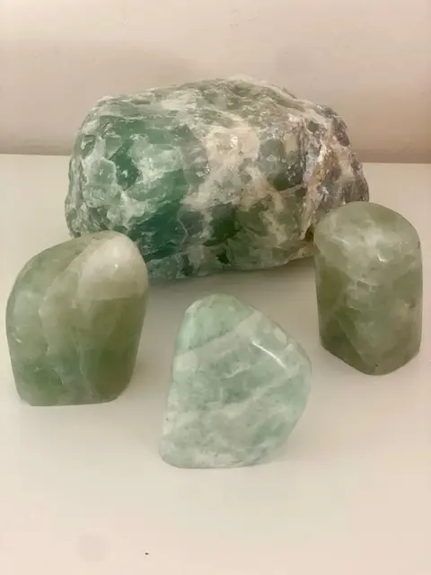 4 fluorines 4 fluorines